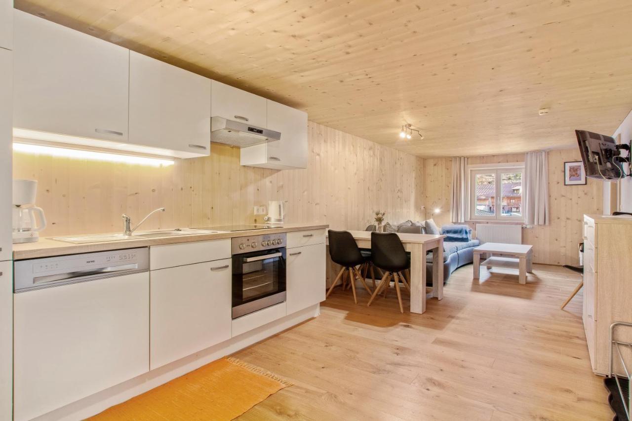 Haus Berghof Bed and Breakfast Schröcken Εξωτερικό φωτογραφία